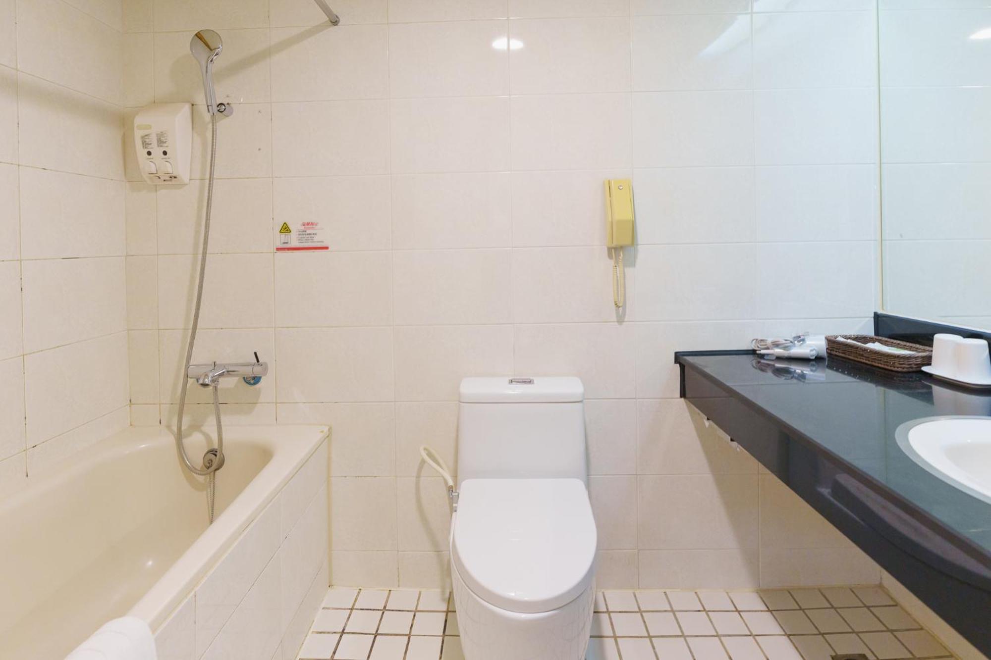 Oriental Hotel Tainan Dış mekan fotoğraf