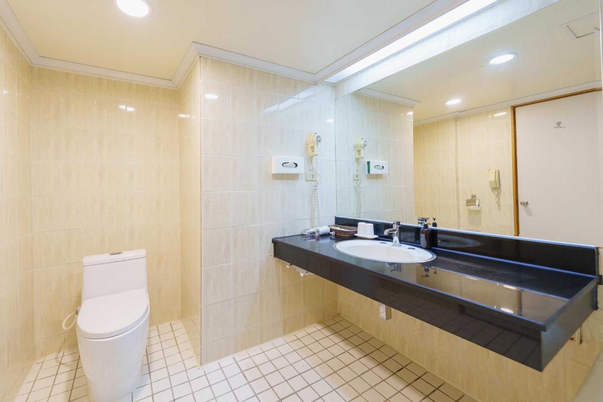 Oriental Hotel Tainan Dış mekan fotoğraf