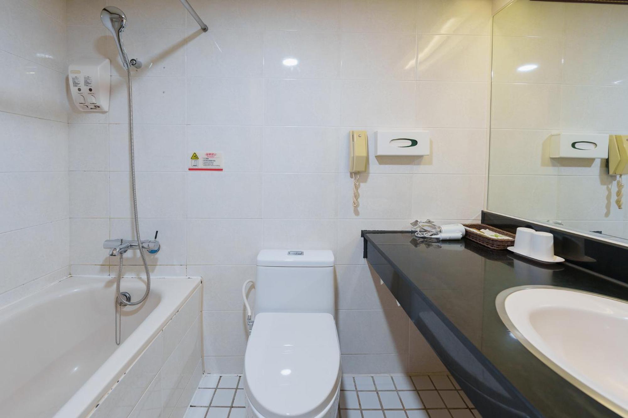 Oriental Hotel Tainan Dış mekan fotoğraf