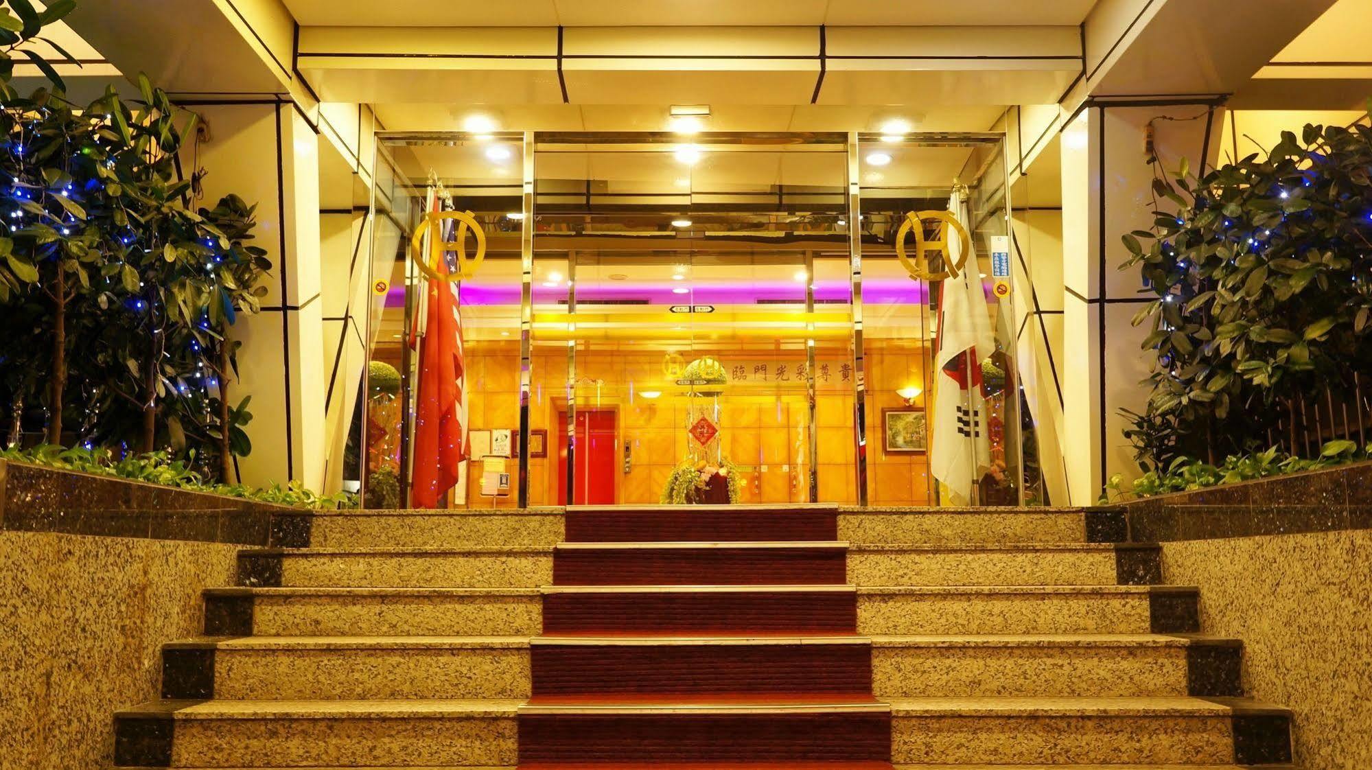 Oriental Hotel Tainan Dış mekan fotoğraf