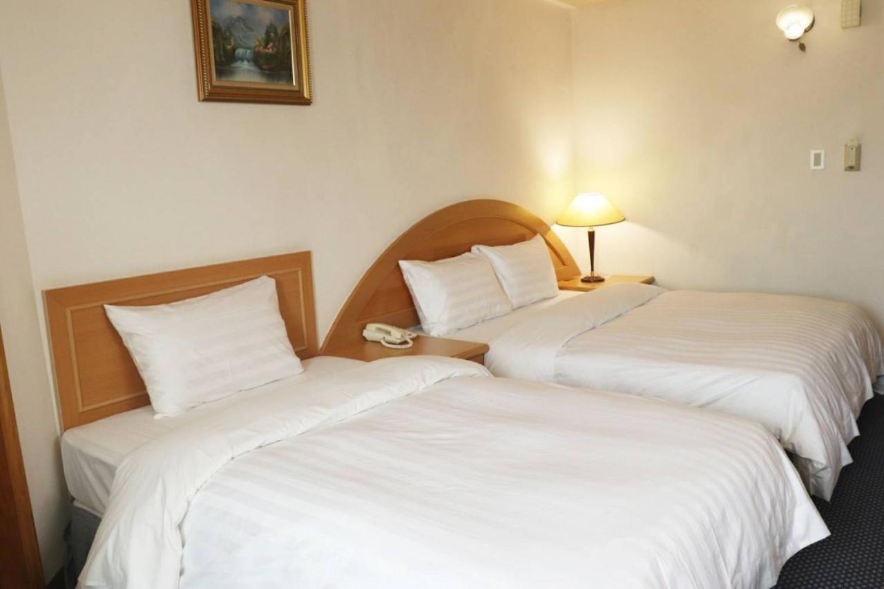 Oriental Hotel Tainan Dış mekan fotoğraf